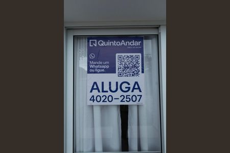 Casa de condomínio para alugar com 200m², 4 quartos e 4 vagas