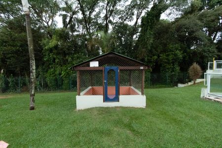 Casa de condomínio para alugar com 200m², 4 quartos e 4 vagas