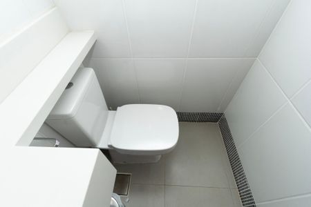 Casa de condomínio para alugar com 200m², 4 quartos e 4 vagas