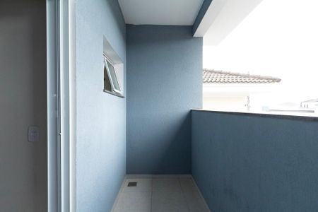 Casa de condomínio para alugar com 200m², 4 quartos e 4 vagas