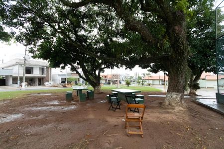 Casa de condomínio para alugar com 200m², 4 quartos e 4 vagas