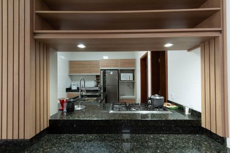 Casa de condomínio para alugar com 200m², 4 quartos e 4 vagas