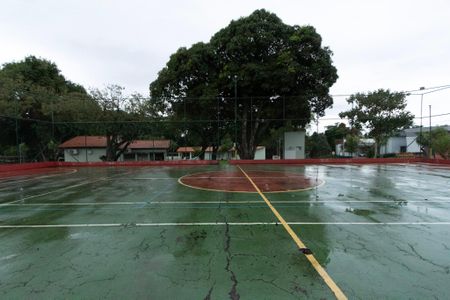 Casa de condomínio para alugar com 200m², 4 quartos e 4 vagas