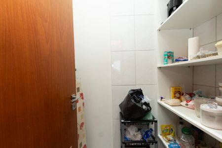 Casa de condomínio para alugar com 200m², 4 quartos e 4 vagas