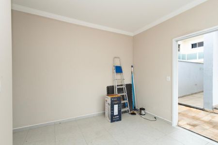 Casa de condomínio para alugar com 200m², 4 quartos e 4 vagas