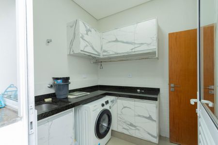 Casa de condomínio para alugar com 200m², 4 quartos e 4 vagas