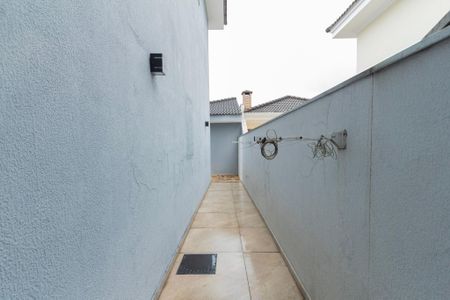 Casa de condomínio para alugar com 200m², 4 quartos e 4 vagas