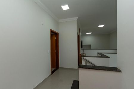 Casa de condomínio para alugar com 200m², 4 quartos e 4 vagas