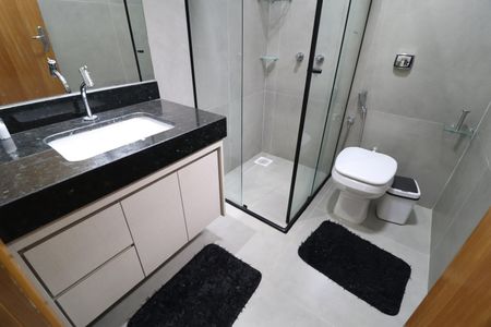 Casa para alugar com 70m², 2 quartos e 1 vagaBanheiro do Quarto 2