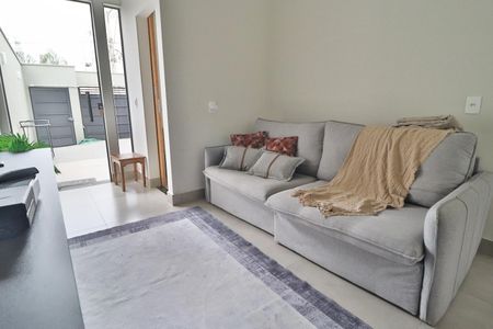 Sala de casa para alugar com 2 quartos, 70m² em Flamboyant, Uberlândia