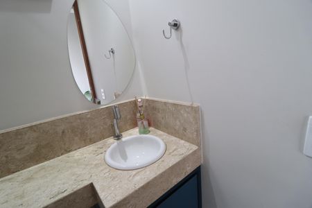 Lavabo de casa para alugar com 2 quartos, 70m² em Flamboyant, Uberlândia