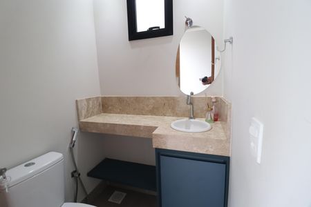 Lavabo de casa para alugar com 2 quartos, 70m² em Flamboyant, Uberlândia