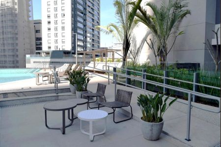 Studio para alugar com 29m², 1 quarto e sem vagaPiscina