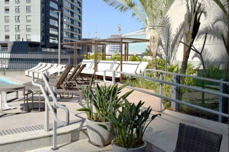 Studio para alugar com 29m², 1 quarto e sem vagaPiscina