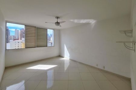 Apartamento à venda com 170m², 3 quartos e 2 vagas Apartamento à venda com 170m², 3 quartos e 2 vagasSuíte