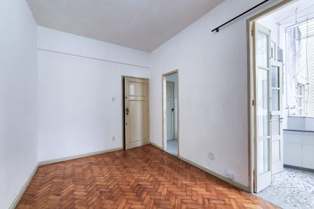 Apartamento para alugar com 33m², 1 quarto e sem vaga Apartamento para alugar com 33m², 1 quarto e sem vagaSala