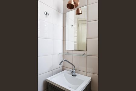 Apartamento para alugar com 33m², 1 quarto e sem vaga Apartamento para alugar com 33m², 1 quarto e sem vagaBanheiro