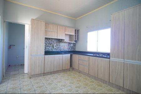 Casa para alugar com 80m², 2 quartos e 1 vagaCozinha