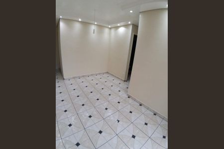 Sala de apartamento à venda com 2 quartos, 57m² em Vila Antonieta, São Paulo
