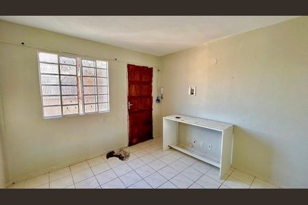 Sala de apartamento para alugar com 2 quartos, 50m² em Parque Maria Helena, Guarulhos