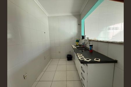 Casa para alugar com 98m², 3 quartos e 5 vagas Casa para alugar com 98m², 3 quartos e 5 vagasCozinha