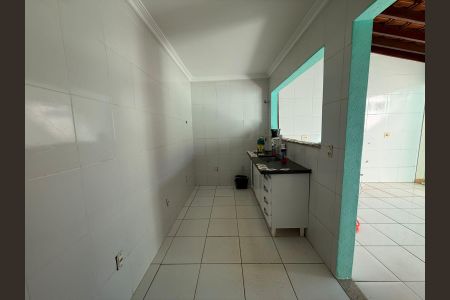 Casa para alugar com 98m², 3 quartos e 5 vagas Casa para alugar com 98m², 3 quartos e 5 vagasCozinha