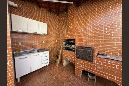 Casa para alugar com 98m², 3 quartos e 5 vagas Casa para alugar com 98m², 3 quartos e 5 vagasÁrea externa