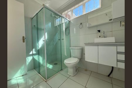 Banheiro de casa para alugar com 3 quartos, 98m² em Adelino Simioni, Ribeirão Preto