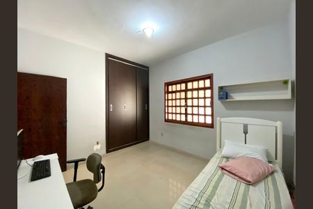 Casa para alugar com 300m², 3 quartos e 2 vagasQuarto 2