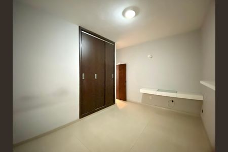 Casa para alugar com 300m², 3 quartos e 2 vagasQuarto 1