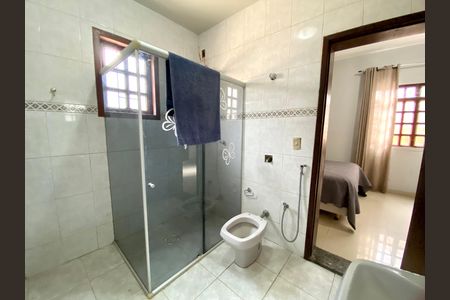 Casa para alugar com 300m², 3 quartos e 2 vagasBanheiro da Suíte