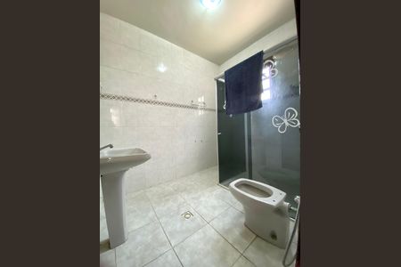 Casa para alugar com 300m², 3 quartos e 2 vagasBanheiro da Suíte
