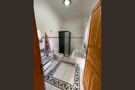Casa à venda com 5 quartos, 290m² em Mirandópolis, São Paulo