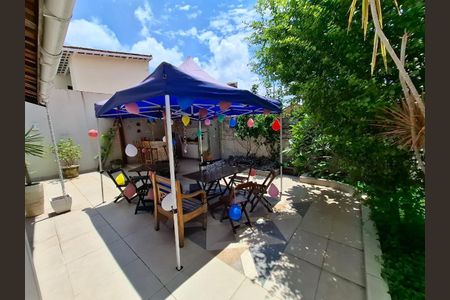 Casa à venda com 250m², 5 quartos e 3 vagas