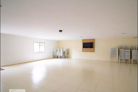 Apartamento para alugar com 54m², 2 quartos e 1 vaga Apartamento para alugar com 54m², 2 quartos e 1 vagaÁrea comum - Salão de festas
