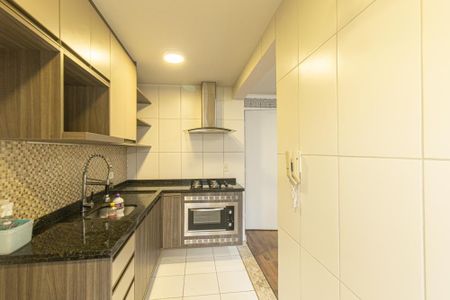 Apartamento para alugar com 54m², 2 quartos e 1 vaga Apartamento para alugar com 54m², 2 quartos e 1 vagaCozinha e Área de Serviço