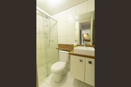 Apartamento para alugar com 54m², 2 quartos e 1 vaga Apartamento para alugar com 54m², 2 quartos e 1 vagaBanheiro da Suíte