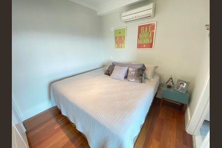 Apartamento à venda com 2 quartos, 90m² em Campo Belo, São Paulo