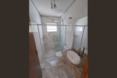 Casa à venda com 3 quartos, 200m² em Planalto Paulista, São Paulo