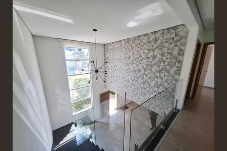 Casa à venda com 3 quartos, 200m² em Planalto Paulista, São Paulo
