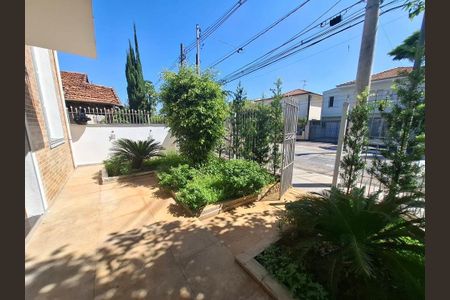 Casa à venda com 3 quartos, 200m² em Planalto Paulista, São Paulo