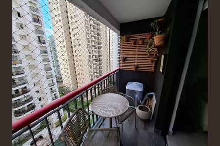 Apartamento à venda com 98m², 3 quartos e 2 vagas