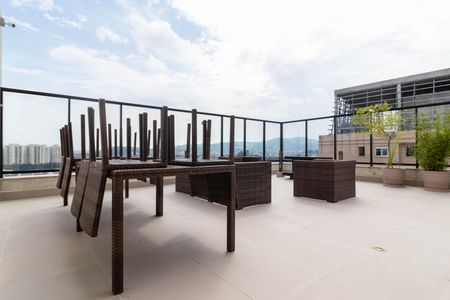 Apartamento à venda com 100m², 2 quartos e 2 vagas