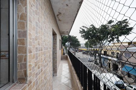 Apartamento para alugar com 85m², 2 quartos e sem vaga Apartamento para alugar com 85m², 2 quartos e sem vagaVaranda