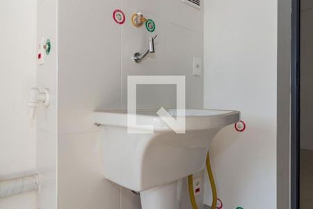 Apartamento à venda com 196m², 3 quartos e 3 vagas Apartamento à venda com 196m², 3 quartos e 3 vagasÁrea de serviço