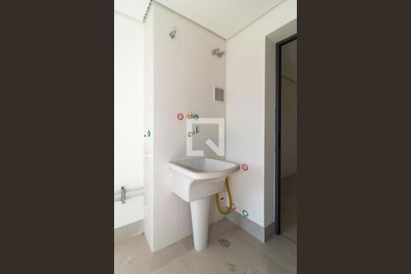 Apartamento à venda com 196m², 3 quartos e 3 vagas Apartamento à venda com 196m², 3 quartos e 3 vagasÁrea de serviço