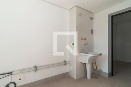 Apartamento à venda com 196m², 3 quartos e 3 vagas Apartamento à venda com 196m², 3 quartos e 3 vagasÁrea de serviço