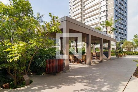 Apartamento à venda com 196m², 3 quartos e 3 vagas Apartamento à venda com 196m², 3 quartos e 3 vagasÁrea externa
