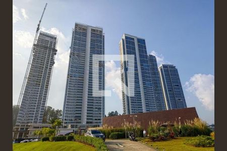 Apartamento à venda com 196m², 3 quartos e 3 vagas Apartamento à venda com 196m², 3 quartos e 3 vagasFachada