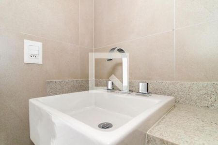 Apartamento à venda com 196m², 3 quartos e 3 vagas Apartamento à venda com 196m², 3 quartos e 3 vagasBanheiro da Suíte 3